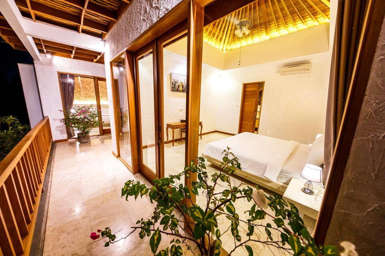 Villa Suzuki 2 Seminyak Exterior photo